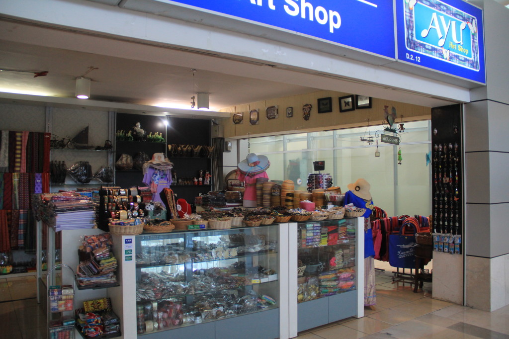 Shop in UPG airport