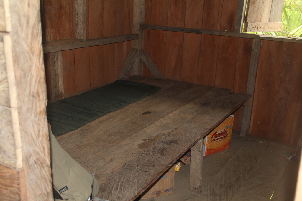 Zeth's Guesthouse, Mokwam - sleeping platform