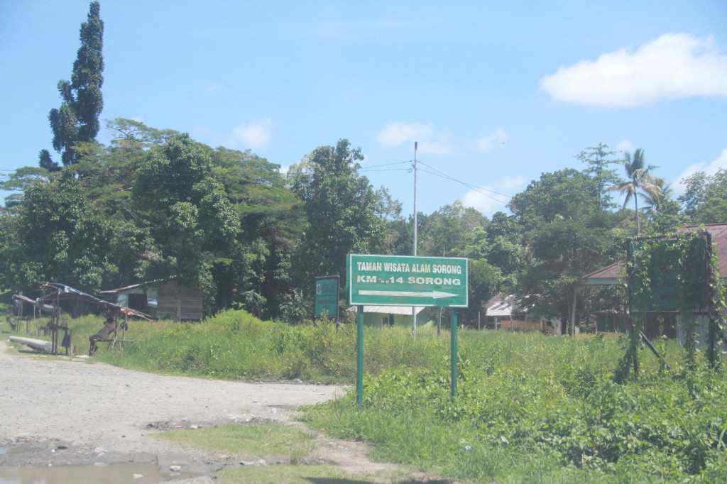 Entrance to Hutan Lindung Taman Wisata