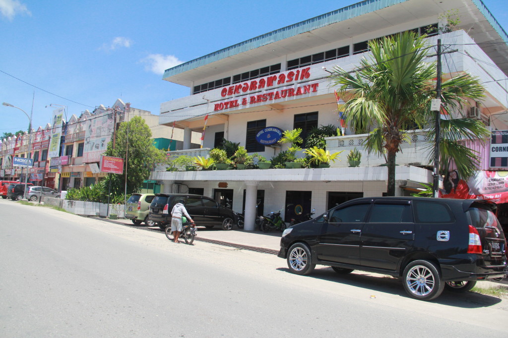 Cendrawasih Hotel and Restaurant